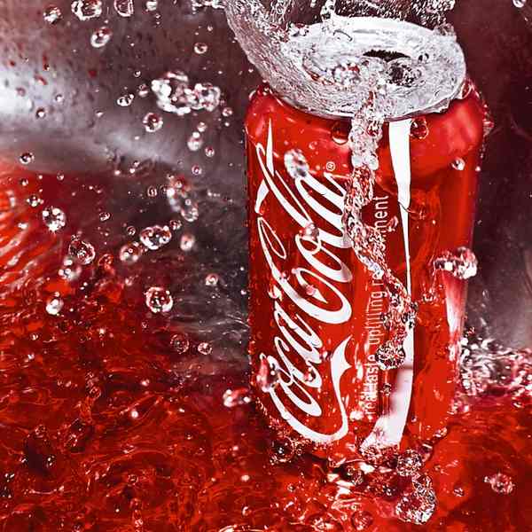 Tại sao coca cola lại có thể làm sạch bồn cầu?